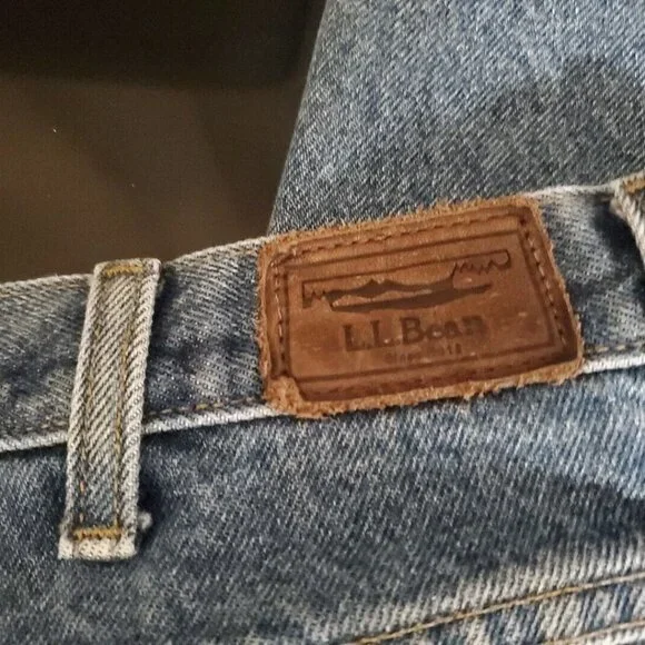 (2) L.L. Bean Relaxed Fit Jeans Men's Blue Denim Size 37 x 29